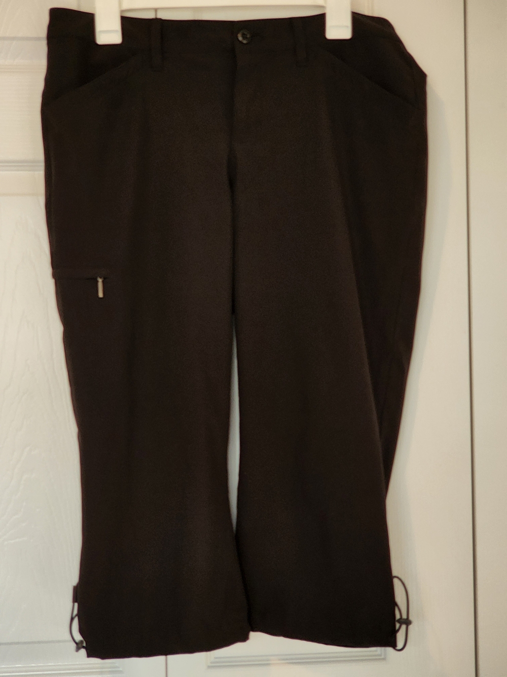 EDDIE BAUER Black Cropped Hiking Pants with Side Zip Drawstring Size 10 - Picture 3 of 10